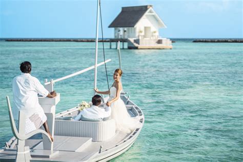 Four Seasons Landaa Giraavaru: effortless Maldives weddings at new ...