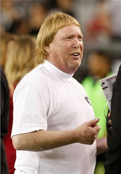 Oakland Raiders owner Mark Davis has a super bowl haircut : r/sports