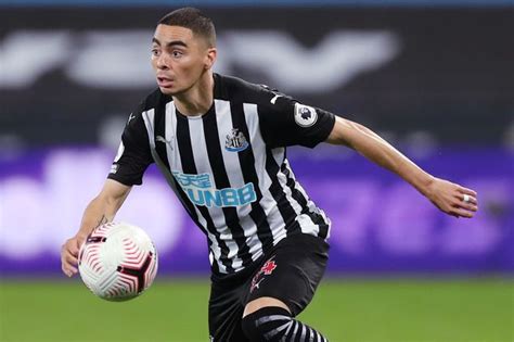 Newcastle's Miguel Almiron to return from injury in "four weeks"