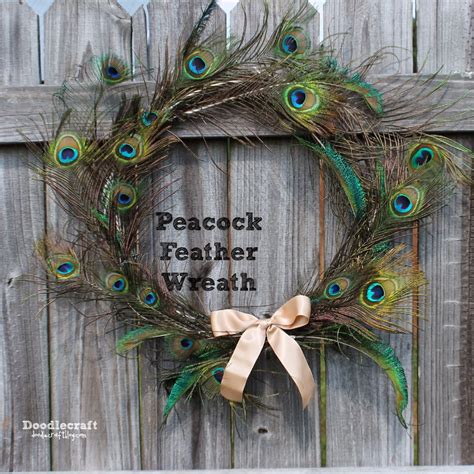 Doodlecraft: Peacock Feather Wreath!