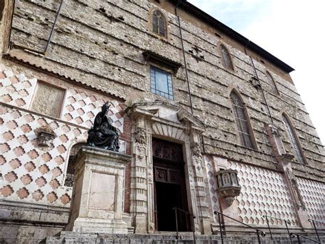 The Perugia Cathedral and Statue of Pope Julius III in Perugia, ITALY ...