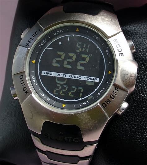 SUUNTO "OBSERVER"-- men's wrist computer +/- 2011 - Catawiki