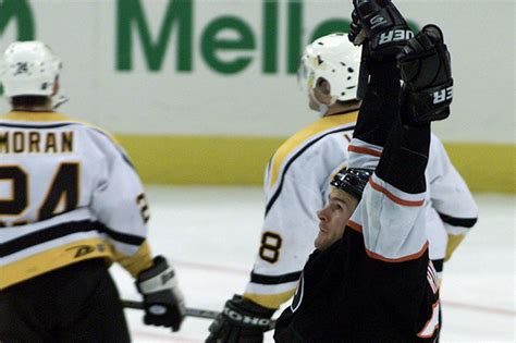 Flyers playoff flashback: Keith Primeau’s goal ends 5-overtime epic win over Pittsburgh Penguins