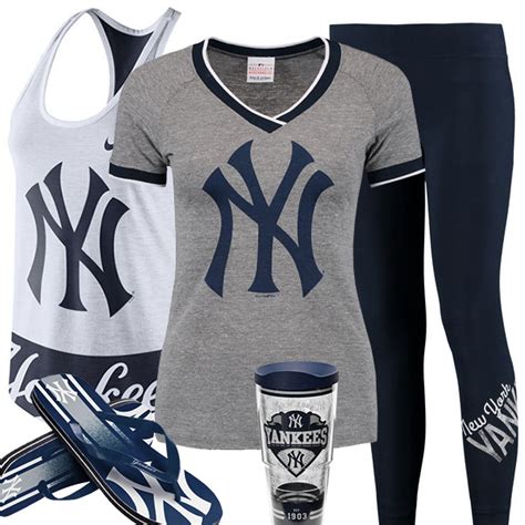 New York Yankees At MLB Shop | Cute Sports Fan