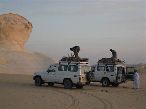 Budget White Desert Camping tour - Deluxe Travel Egypt