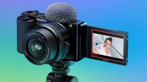 Sony’s ZV-E10 could be the perfect camera for professional vloggers ...