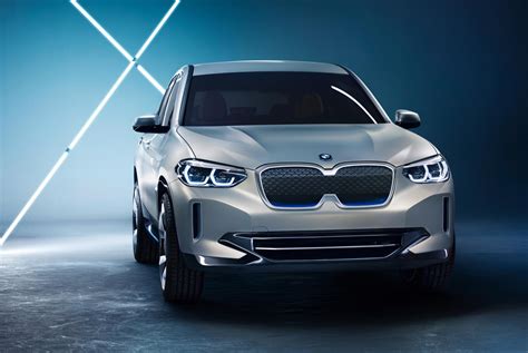 BMW shows off electric X3 concept with 250-mile range