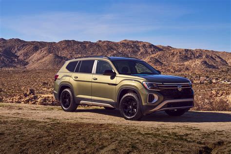 2024 VW Atlas Peak Edition debuts at New York auto show | Automotive News