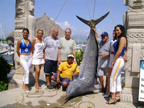 Puerto Vallarta Marlin fishing with PV Sportfishing