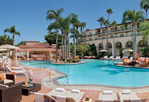 The Top 20 Pet Friendly Hotels in the U.S.