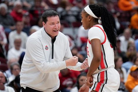 Ohio State women's basketball moves up four spots to No. 4 in AP poll