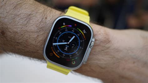 Apple Watch Ultra battery specs revealed - and it's much bigger than ...