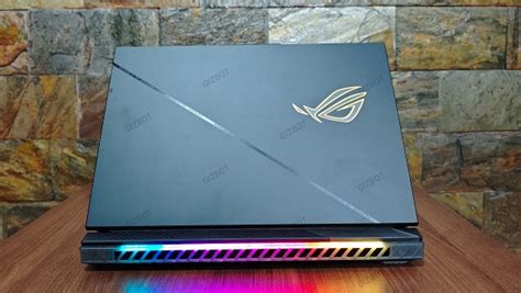 Asus ROG Strix Scar 16 Review: Dominating Performance Meets Stunning Visuals - Gizbot Reviews