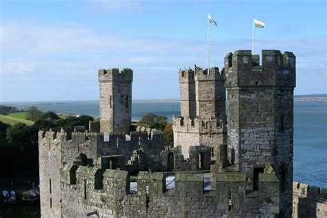 Caernarfon Castle - Captivating architecture in North Wales