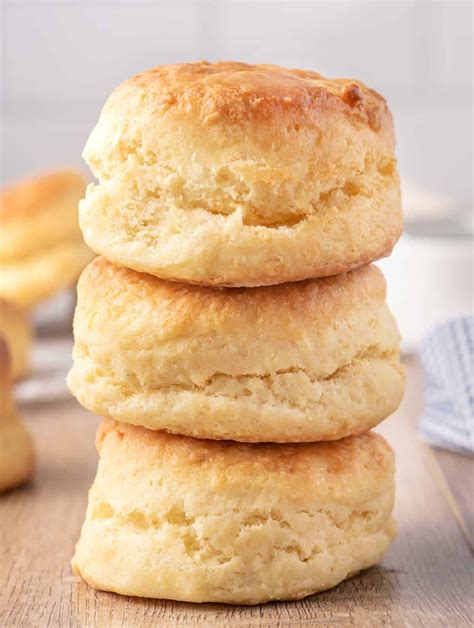 Buttermilk Biscuits - The Chunky Chef