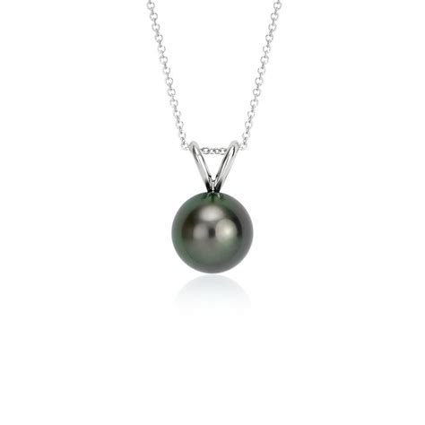 Tahitian Cultured Pearl Pendant in 18k White Gold (10-10.5mm) | Blue Nile