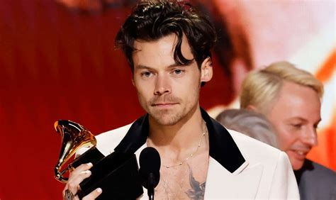 Harry Styles Wins Grammys 2023′s Album of the Year, Beating Beyonce ...