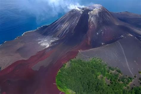 Sejarah Gunung Krakatau, gunung berapi di Indonesia yang merubah dunia ...