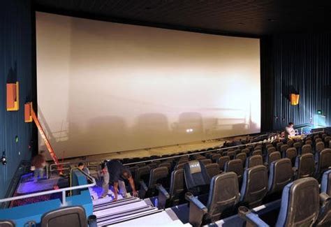 Apple Cinemas Saco IMAX in Saco, ME - Cinema Treasures