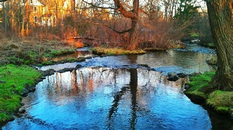 Rainbow creek in Springtown, Pennsylvania [OC] [2123x1832] : EarthPorn