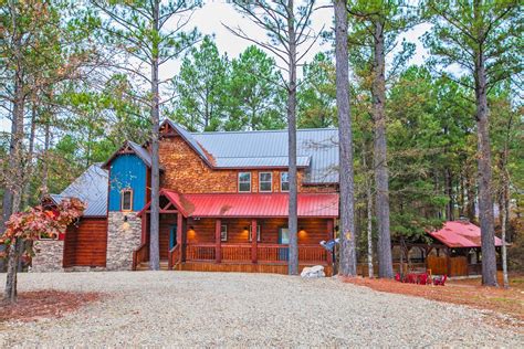 Hochatown Heaven | Broken Bow, OK | Blue Beaver Cabins