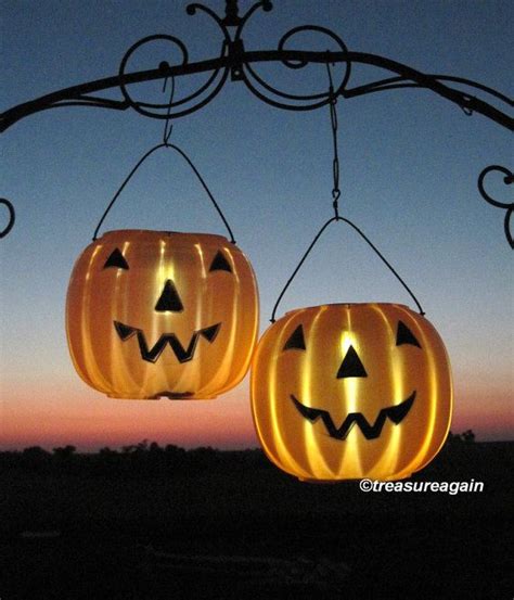 2+Pumpkin+Solar+Lights+Halloween+Lanterns+Outdoor+by+treasureagain Halloween Lanterns, Halloween ...