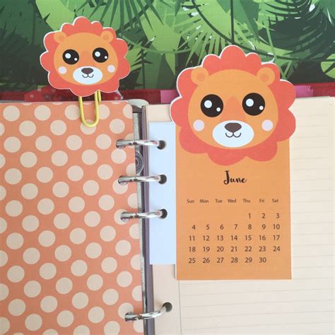 Lion Calendar Divider + Paperclip for your planner | Planner, Paper ...