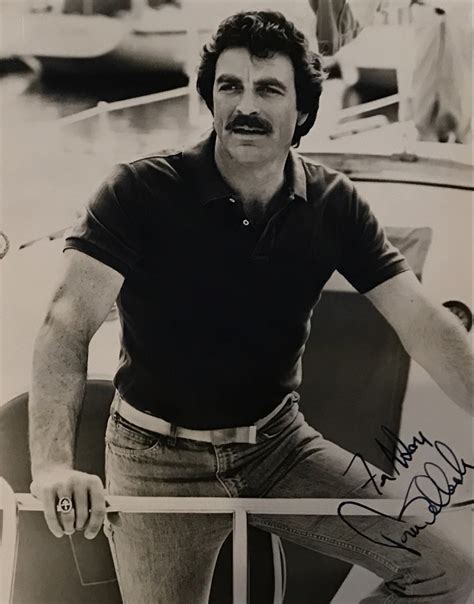 Tom Selleck – Movies & Autographed Portraits Through The Decades