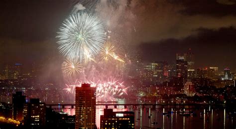 David Mugar, philanthropist who added fireworks to Boston’s July Fourth ...