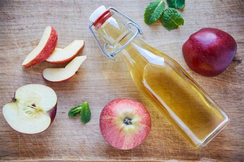 Apple Cider Vinegar | Benefits, Uses, Risks, and Dosage