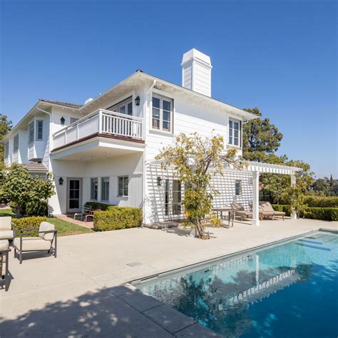 Jodie Foster just sold her stunning Beverly Hills home – and we think ...