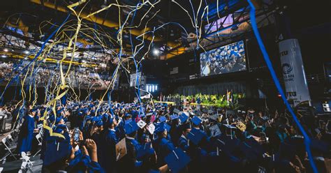 $1.5 million grant funds scholarships in STEM | FIU News - Florida ...