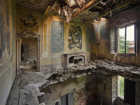 Photographer Spent 5 Years Capturing the Beauty of Decaying Buildings | PetaPixel