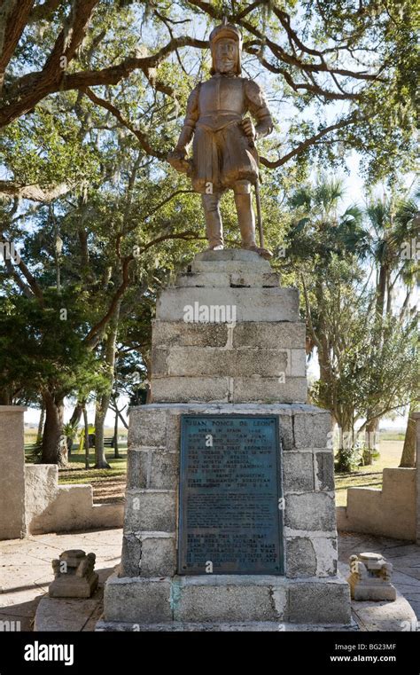 Statue of Juan Ponce de Leon, Fountain of Youth Park, St Augustine ...