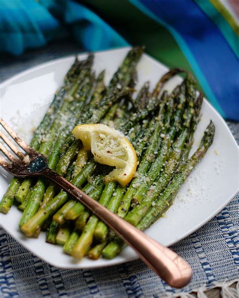 Skillet Roasted Lemon Asparagus - southern discourse