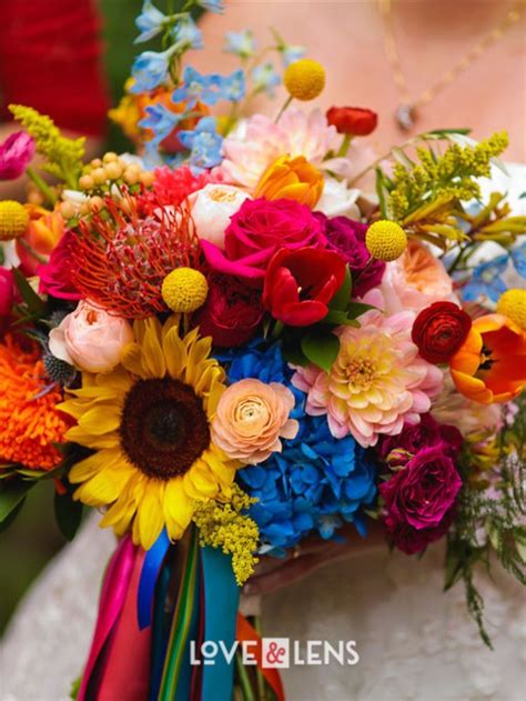 Bright Color Scheme Bridal Bouquet | Champagne wedding colors scheme, Champagne wedding colors ...