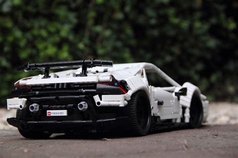 Lego Technic Lamborghini Huracan Performante | The Lego Car Blog