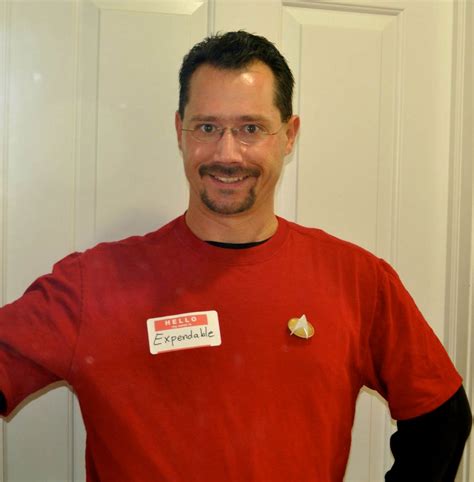 Easy Star Trek "Red Shirt" Costume : 5 Steps (with Pictures ...