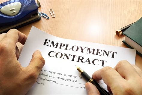 Top 4 Things to Check Before Signing an Employment Contract - Need Circle