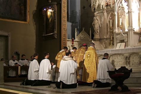 The Society of St. Hugh of Cluny » Post Topic » Pontifical Mass at Holy Innocents Church