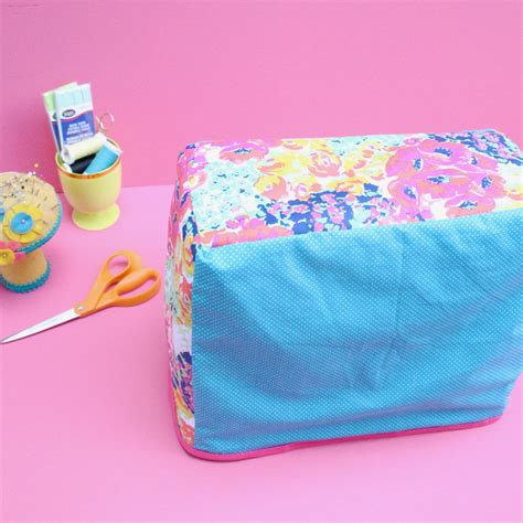 DIY Reversible Sewing Machine Cover - Dear Handmade Life