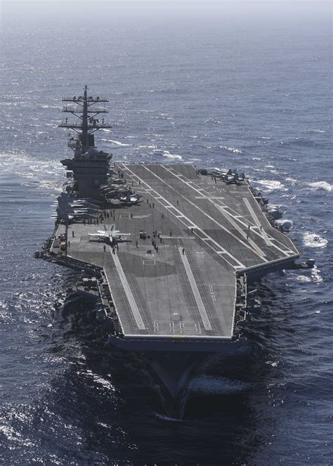 Nimitz Completes At-Sea Ammunition Onload > U.S. Indo-Pacific Command > 2015