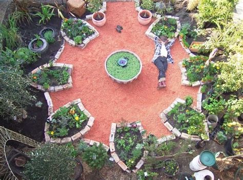 10 Reasons I love Mandala Gardens | Permaculture Sydney Institute