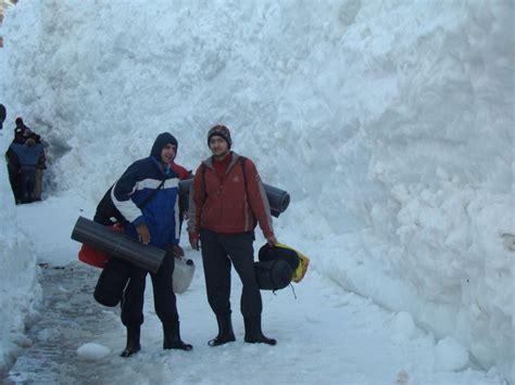 Trekking in Himalayas – A Comprehensive Guide for Beginner - Sochalay ...