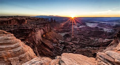 Canyonlands Sunrise | Shutterbug