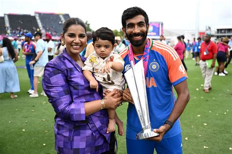 [Watch] Jasprit Bumrah's emotional celebrations with son Angad and wife Sanjana Ganesan after ...