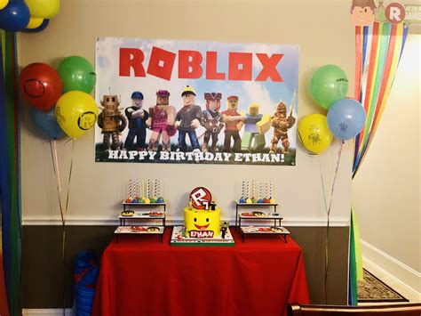 Roblox Birthday Party Cake