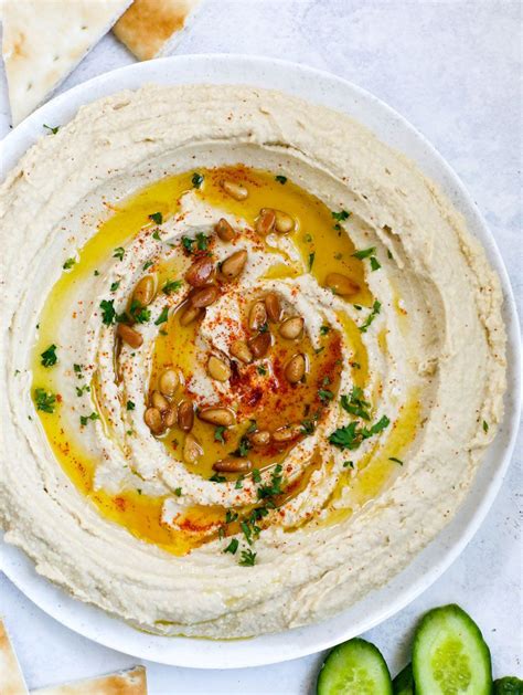 Whip Up Delicious Lebanese Hummus in Minutes