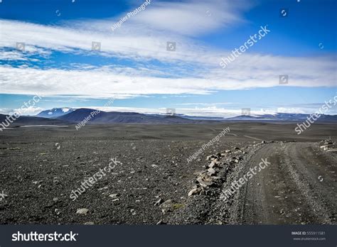 Looking Back Hofsjokull Glacier Located Central Stock Photo 555911581 ...