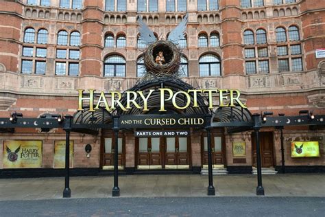 5 Things Every Harry Potter Fan Should Do In London